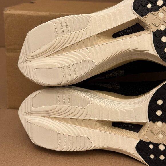 Nike ZoomX Vaporfly NEXT% 3 Women’s Size 7.5 Black Metallic Gold Running Shoes - Picture 8 of 9